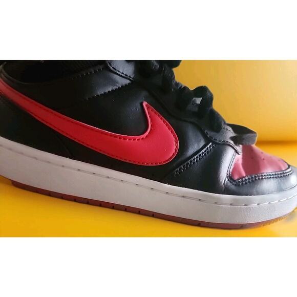 Nike Red And Black High Tops Cd7782-003 Womens 6.5 Kids 5Y Nice Condition - Picture 2 of 8